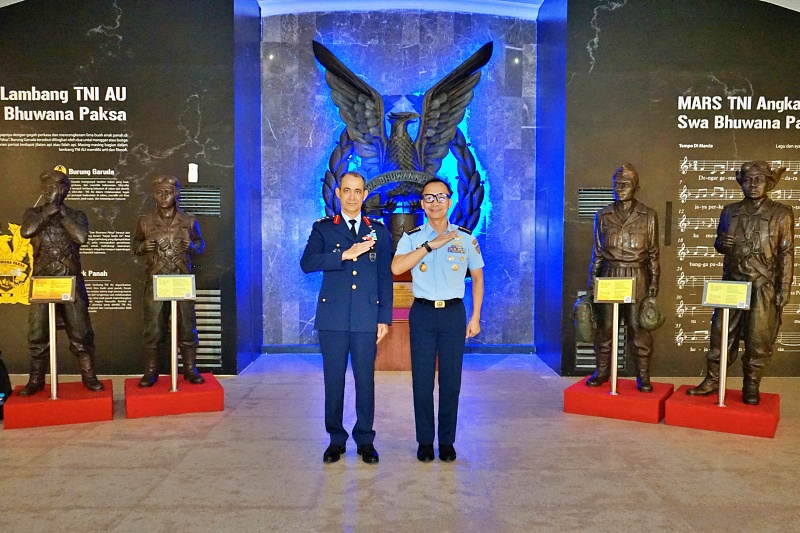 19112025 2 19112025 2